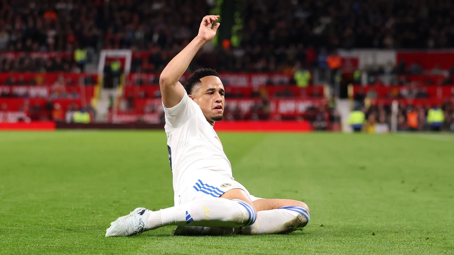 Manchester United vs Leeds United, Premier League 2025-26 LIVE: Scores, updates, news, and free commentary | Okafor scores his second; MUN 0-2 LEE