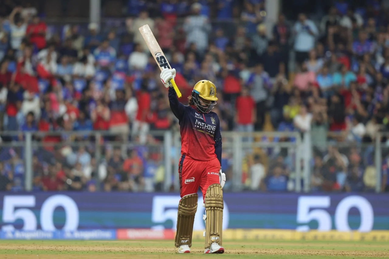 Five teams with most wins while defending 200+ scores in IPL - RCB - 22